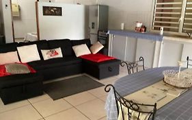 Appartement Dans Propriete Reposante